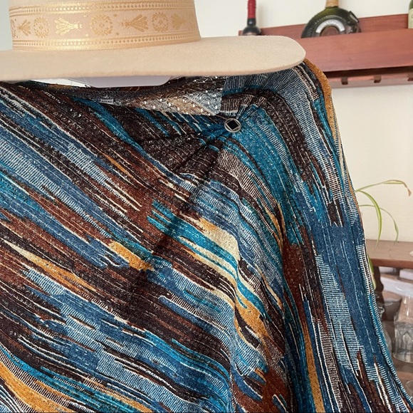 Tops - Pancho Top